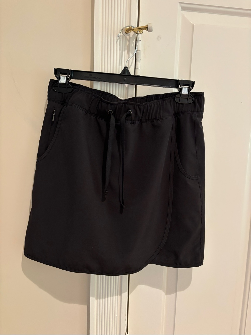 Patagonia Fleetwith Black Athletic Skort Elastic And Drawstring Waist
